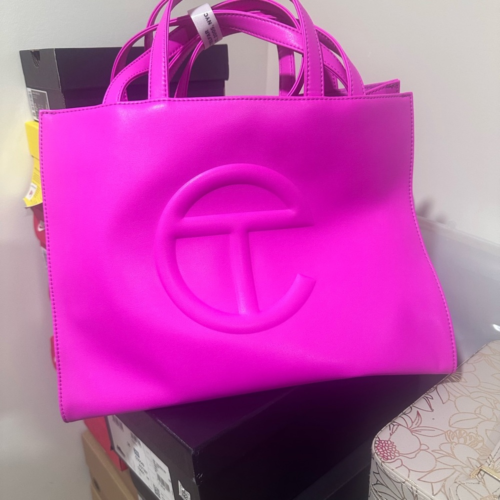 Telfar Women's Pink Shopping Bag